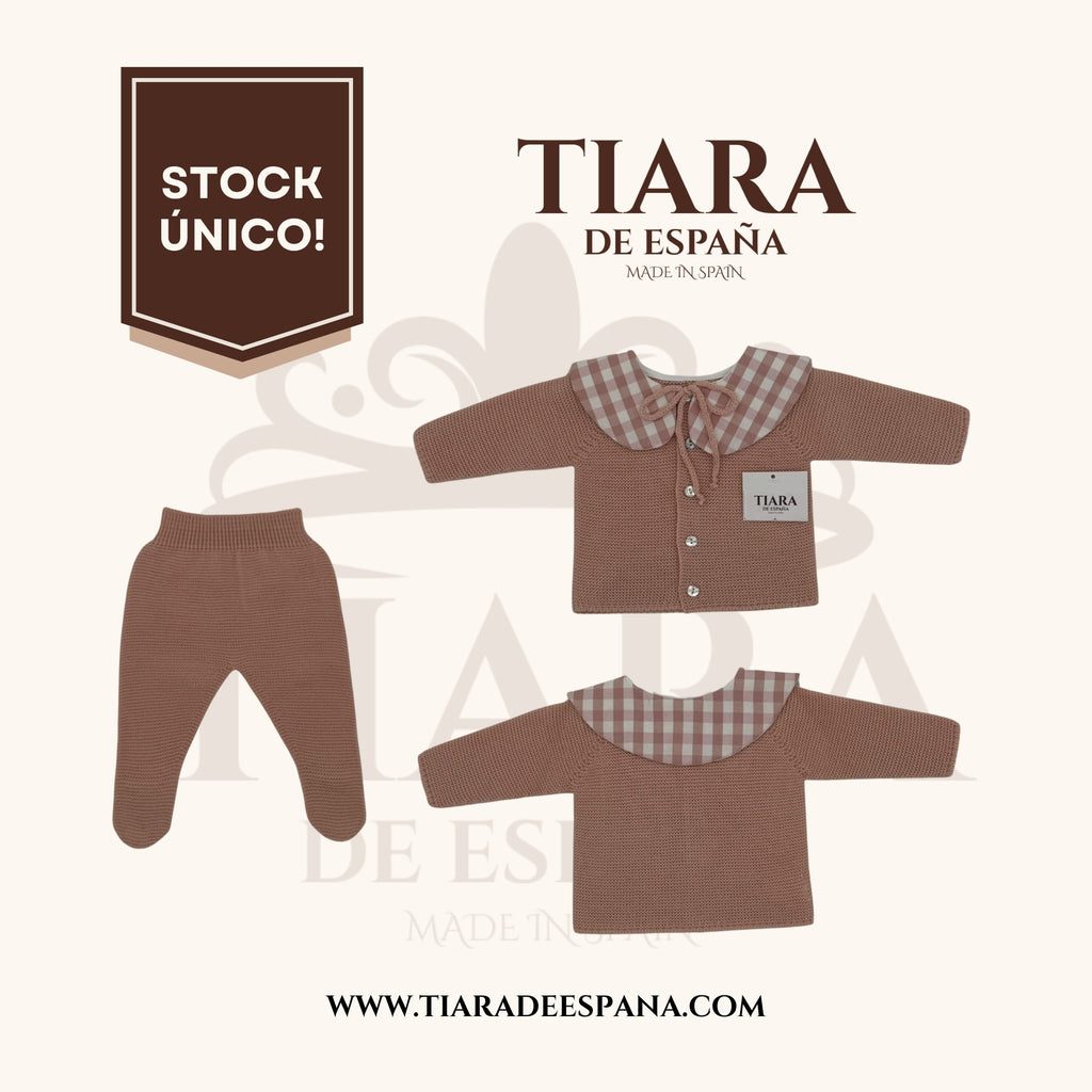 Ranita de punto rosa para bebé Tiara de España