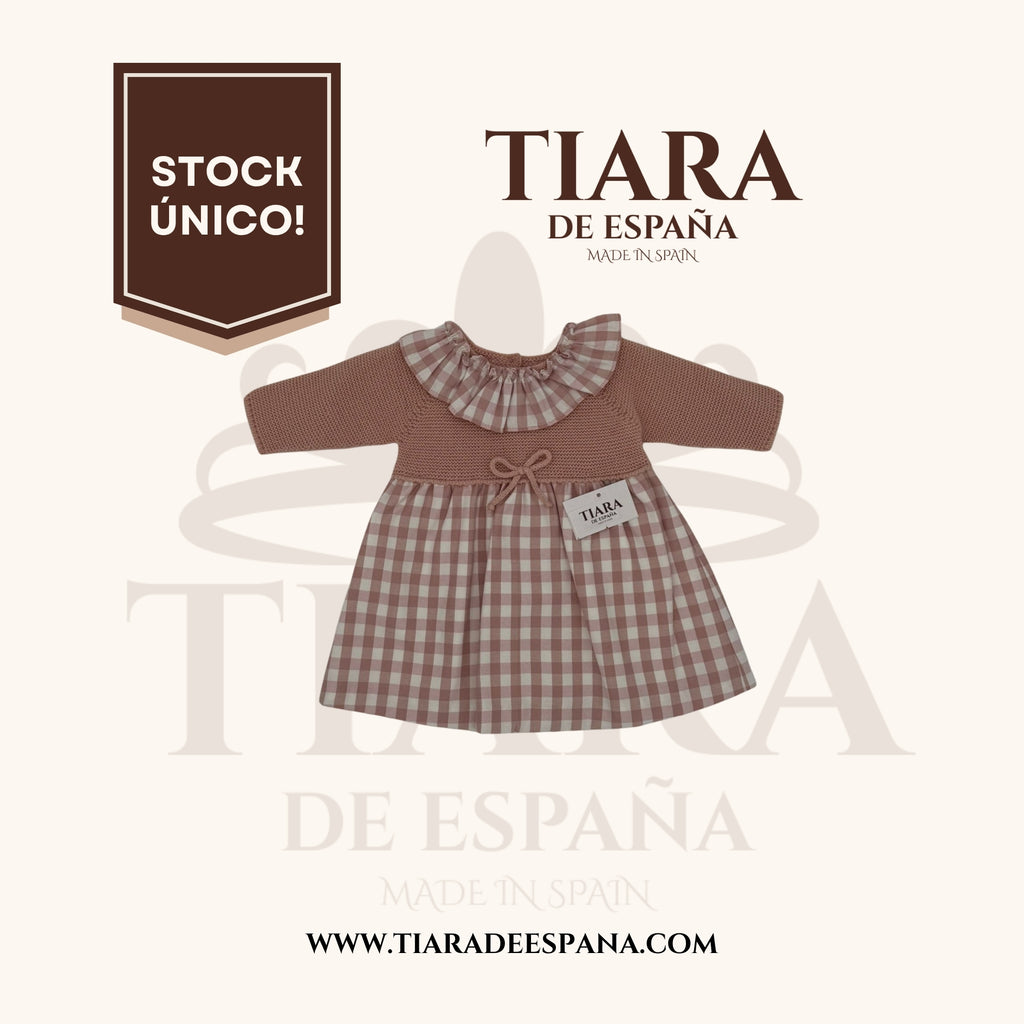 Vestido de bebé de punto y cuadros vichy rosa Tiara de España