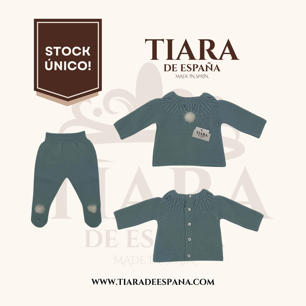 Conjunto bebé verde suave 2 piezas con pompones Tiara de España