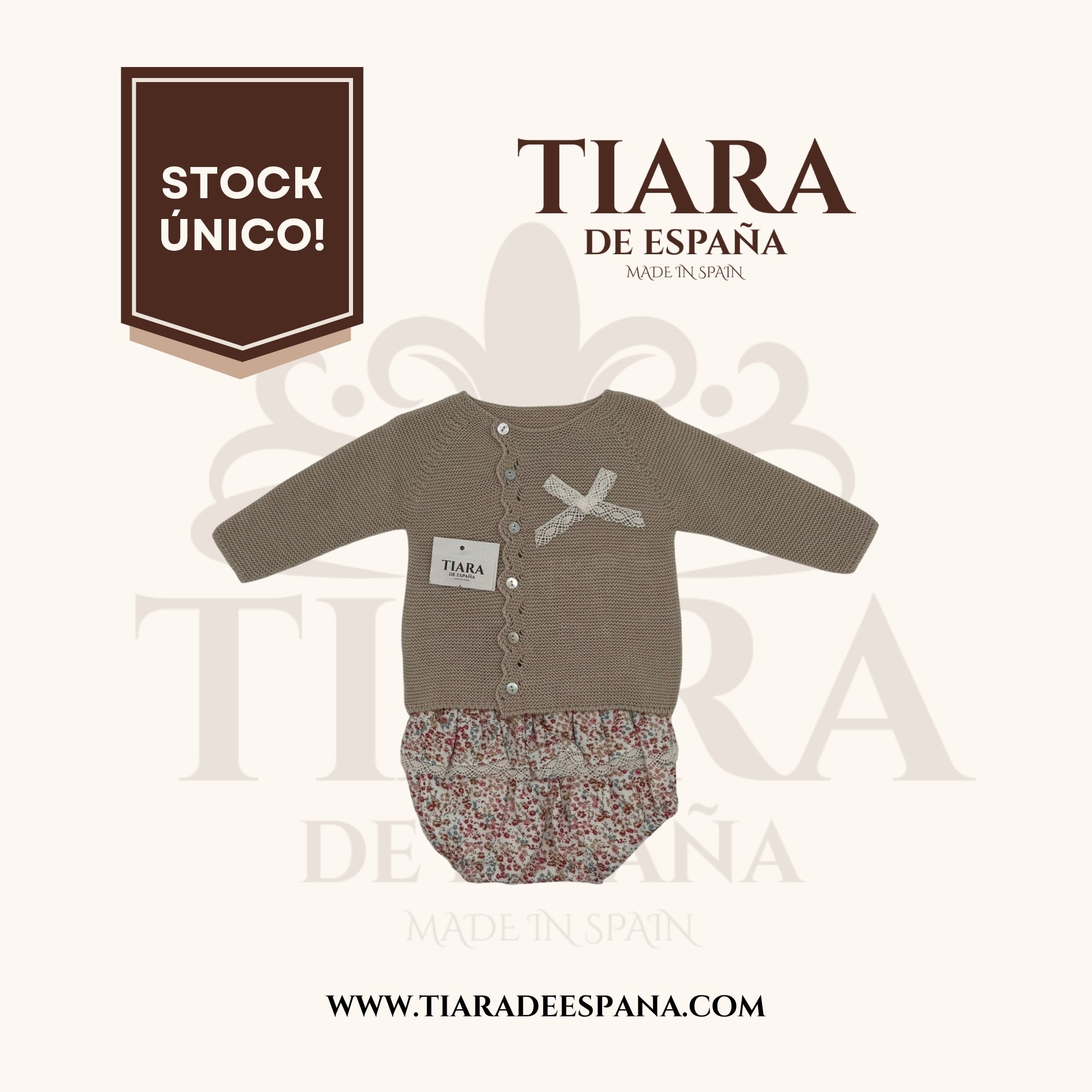 Conjunto bebé beig con chaqueta de punto y braguita floral Tiara de España